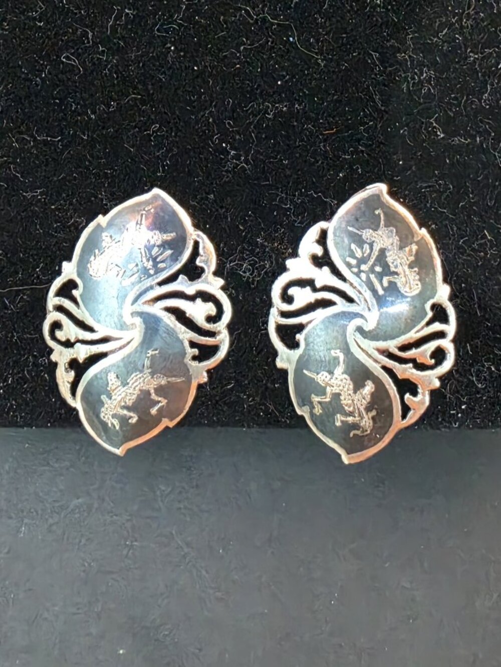 Vintage 1930s Alpha Siam Sterling Silver Niello  Mekkala Screw Back Earrings